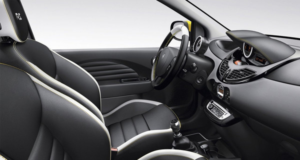 Renault Twingo RS получил новый облик 