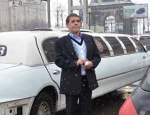 Лимузин с актером Алексеем Булдаковым попал в ДТП в цетре Москвы