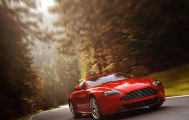 Aston Martin представит в Женеве обновленные купе и родстер V8 Vantage
