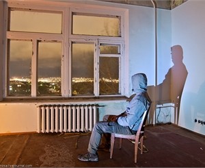 Столичные экстремалы провели ночь в заброшенном доме