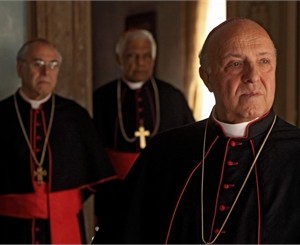 Клубное кино в Одессе: провокационная трагикомедия о Папе Римском и пародия на Сильвио Берлускони