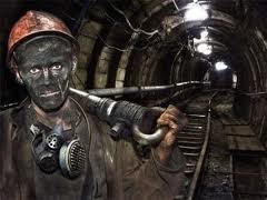 В Донецкой области на шахте завалило горняков