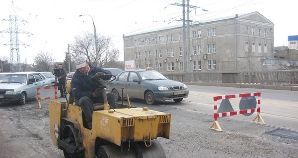 В Харькове ударят по внутриквартальному бездорожью