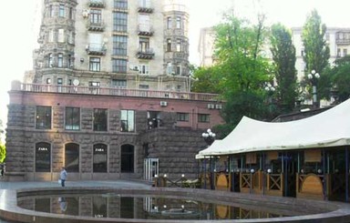 В Киеве на Крещатике открывают музыкальный фонтан 