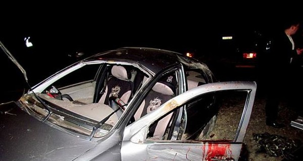 Ночная авария в Мариуполе: подростки разбились на угнанной 