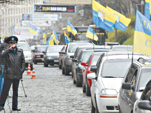 Такси дорожать не будет... До Нового года 