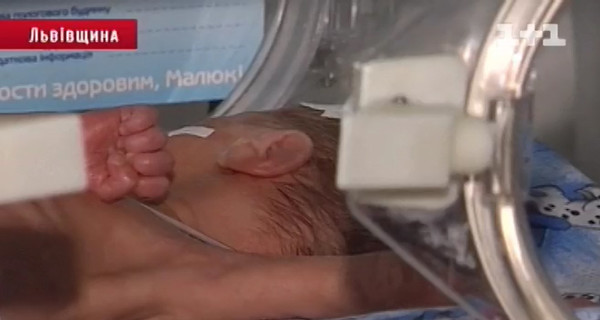 На Львовщине умер новорожденный  - мать утверждает, что по недосмотру врачей