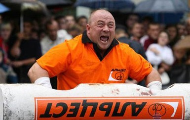 Силач из Черновцов побил мировой рекорд