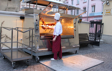 После пожара в Ивано-Франковске во Львове начались проверки кафе и ресторанов