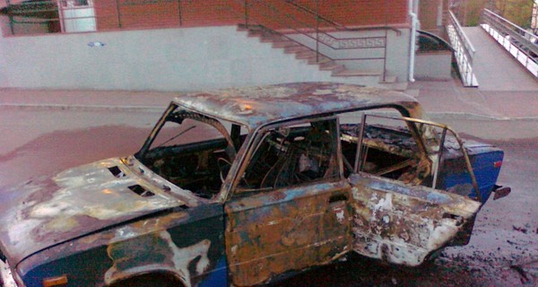 В Кременчуге подожгли пятую машину за этот год