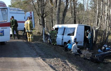 Под Псковом разбился автобус с украинцами