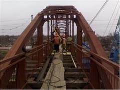 Умельцы украли 10-тонный железнодорожный мост