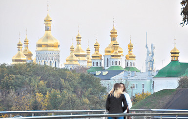 Вход в Лавру подорожал в два раза 