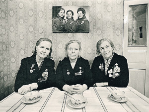 Третьей фотографии не будет