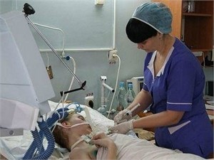 Избитую в Николаеве Сашу Попову в четверг осмотрит консилиум врачей
