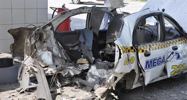 В Крыму на АЗС взорвалось такси - есть жертвы