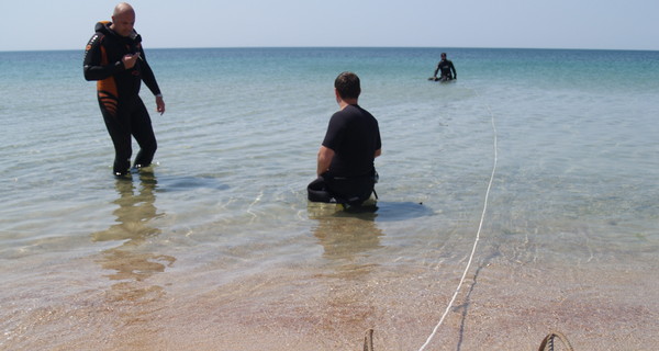 Побережье под Евпаторией оказалось нашпигованным бомбами