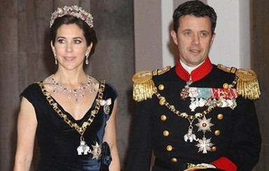 Во Львов на Евро собираются Принц Дании Фредерик с княжной Мэри 