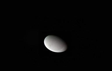 Кассини получил уникальные снимки спутников Сатурна