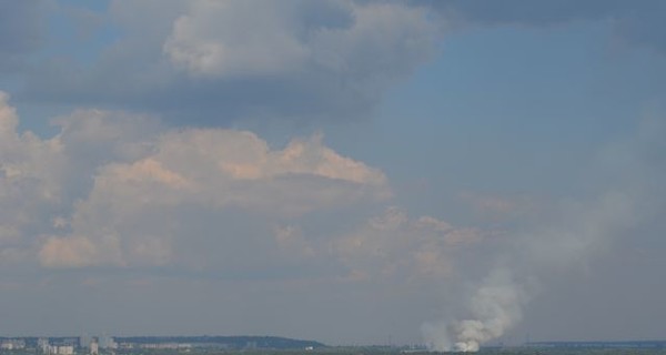В Киеве горит остров