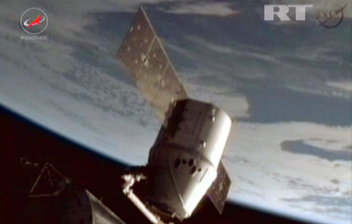 Первый частный космический корабль сегодня вернулся с МКС на Землю