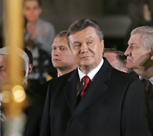 Янукович помолился в Киево-Печерской Лавре