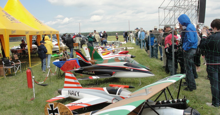 Под Киевом воевали российские, украинские и израильские самолеты