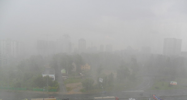 Над Киевом пронесся ураган