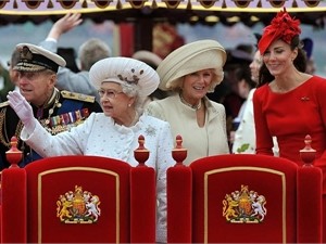 В Лондоне в честь Елизаветы II закатили грандиозное шоу с мировыми звездами 