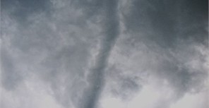 Над Одессой пронесся огромный смерч-вихрь