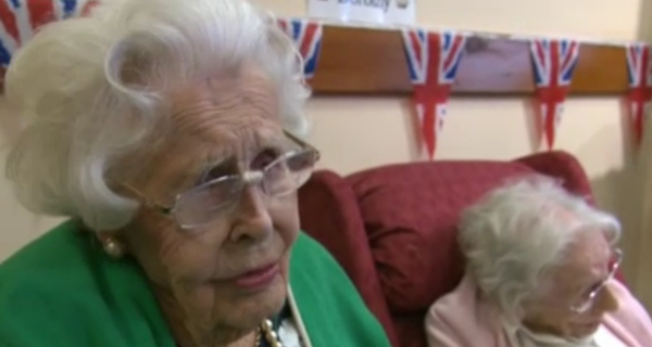 Сестры-долгожители попали в Книгу рекордов Гиннесса