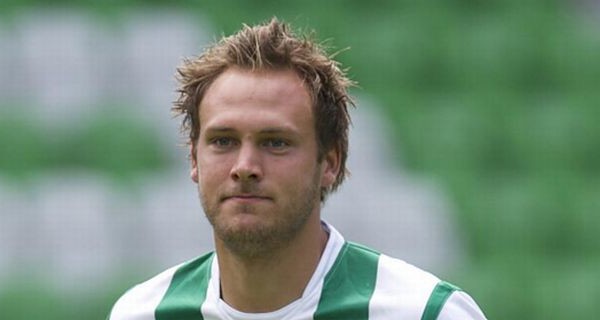 Защитник сборной Швеции: 