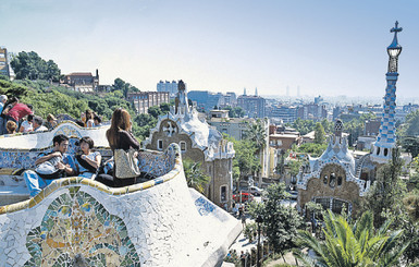 Испании снизили рейтинг 