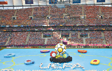 За кулисами церемонии открытия чемпионата Европы: палаточный VIP-городок, пять тысяч телохранителей и три президента 