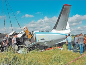 Двое пострадавших при авиактастрофе в Бородянке до сих пор в реанимации