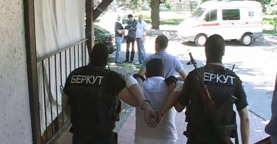 В Одессе иностранец продавал конфеты с опием