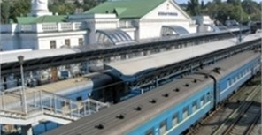 Поезд Севастополь-Москва отправилися с опозданием из-за трупа на крыше