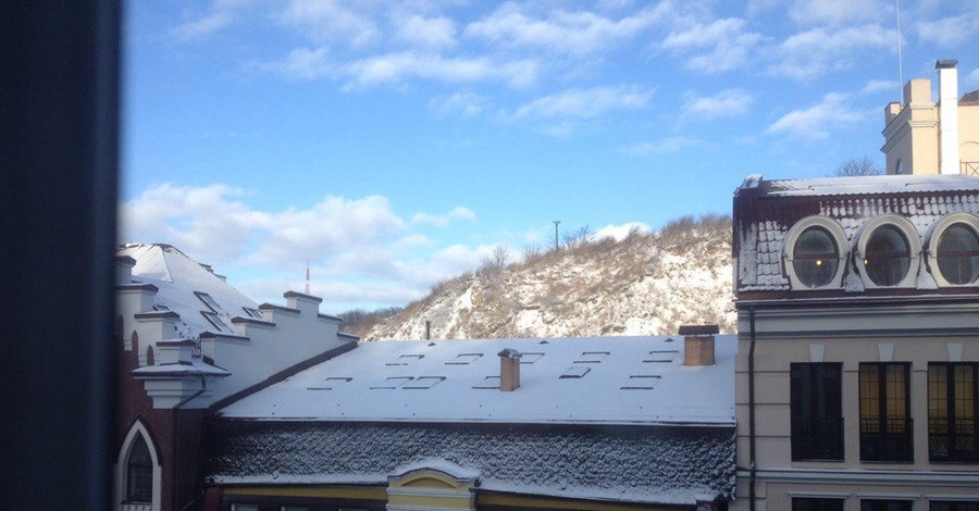 В Киеве выпал первый снег в этом году