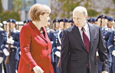 VIP-трибуны на Евро: поболеем без Путина, но с Меркель  
