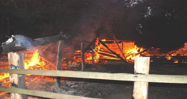 Во Львовском музее архитектуры сожгли старинный экспонат