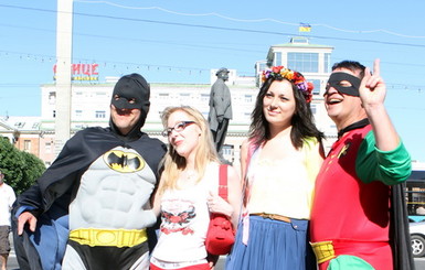 Приключения Бэтмена в центре Донецка 