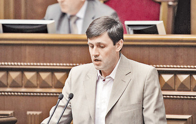 Иностранцы хотят скупить достояние государства 