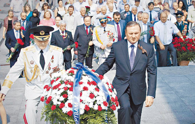 Память о воинах, защищавших нашу страну, вечна 