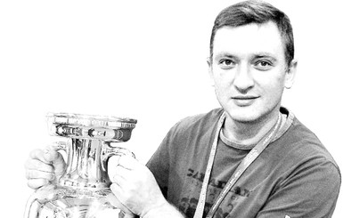 Amigos против camarades