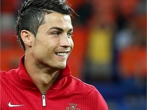 Супермодели погрызлись из-за красавчика Роналду 