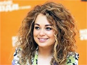 Яна Соломко  в Испании сбежала от REAL O к таинственному бойфренду