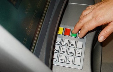 В Житомире неизвестные стащили из банкомата почти полмиллиона