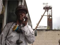 В Енакиево на шахте завалило горняка