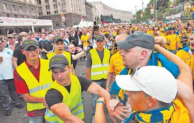 Будущее фан-зоны: туалеты киевлянам, экраны - в подсобку 