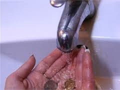 В Луганской области целый город сидит без воды